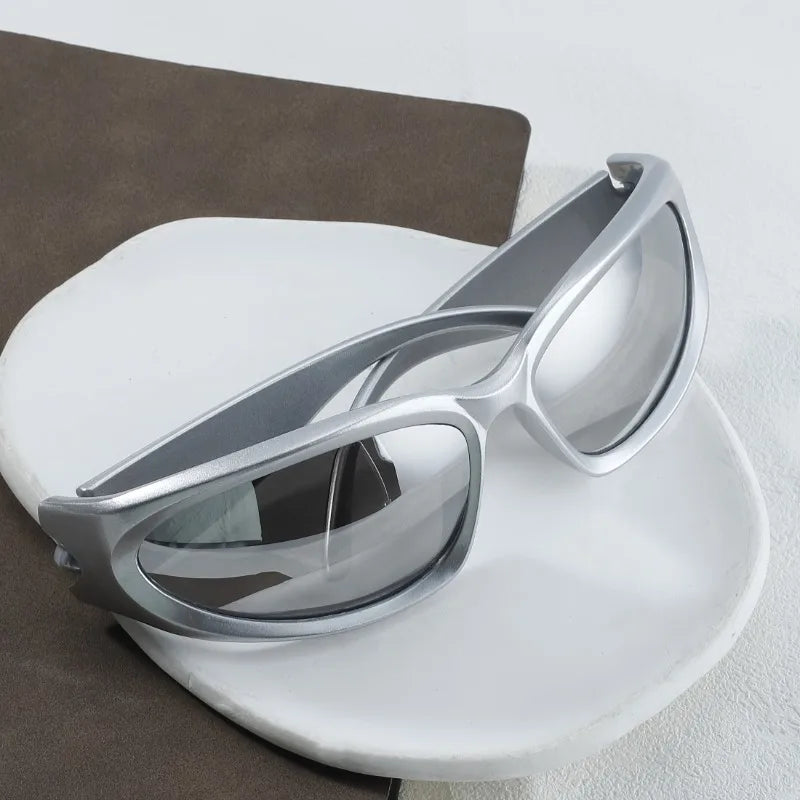 Y2K Style Irregular Frame Surround Silvery Glasses, Perfect for Concerts, Parties, and Gifts.