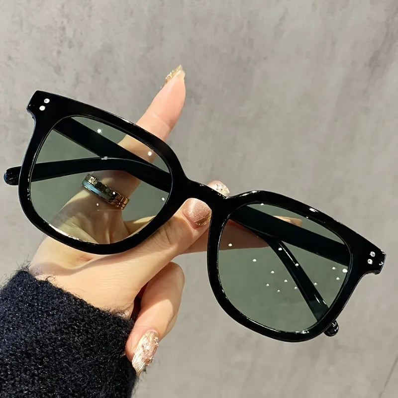 1-piece Set of Orange Fashionable Women's Glasses Suitable for Travel, Fashion Shows, and Daily Wear