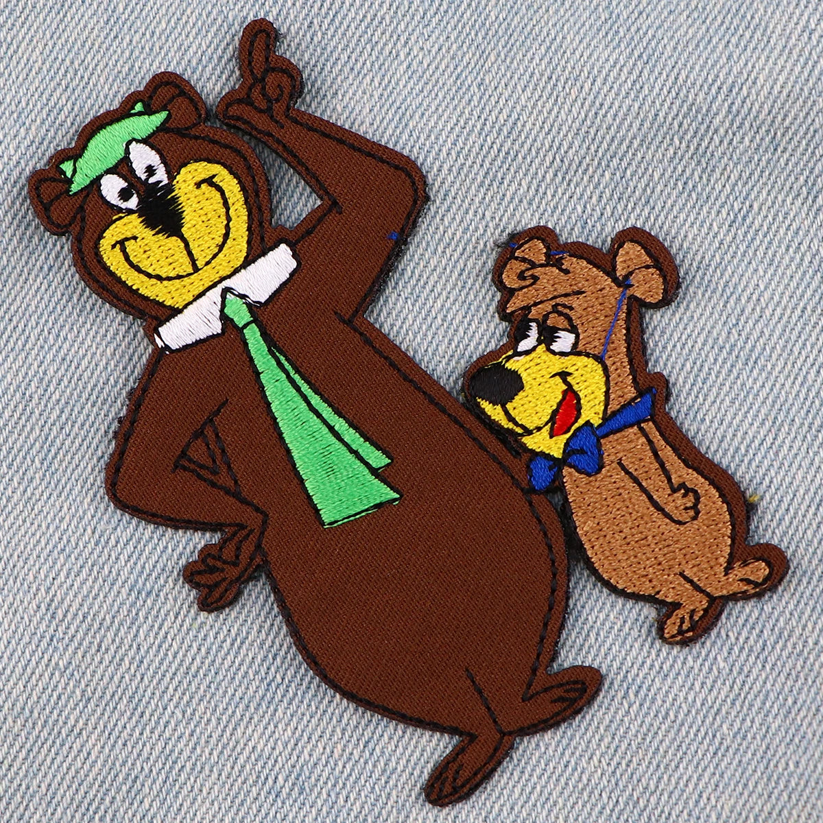 Cute Bear Patches Embroidered Diy Iron on Patches for Clothing Jacket Badges Sewing Stickers Applique Cartoon Animal Patches