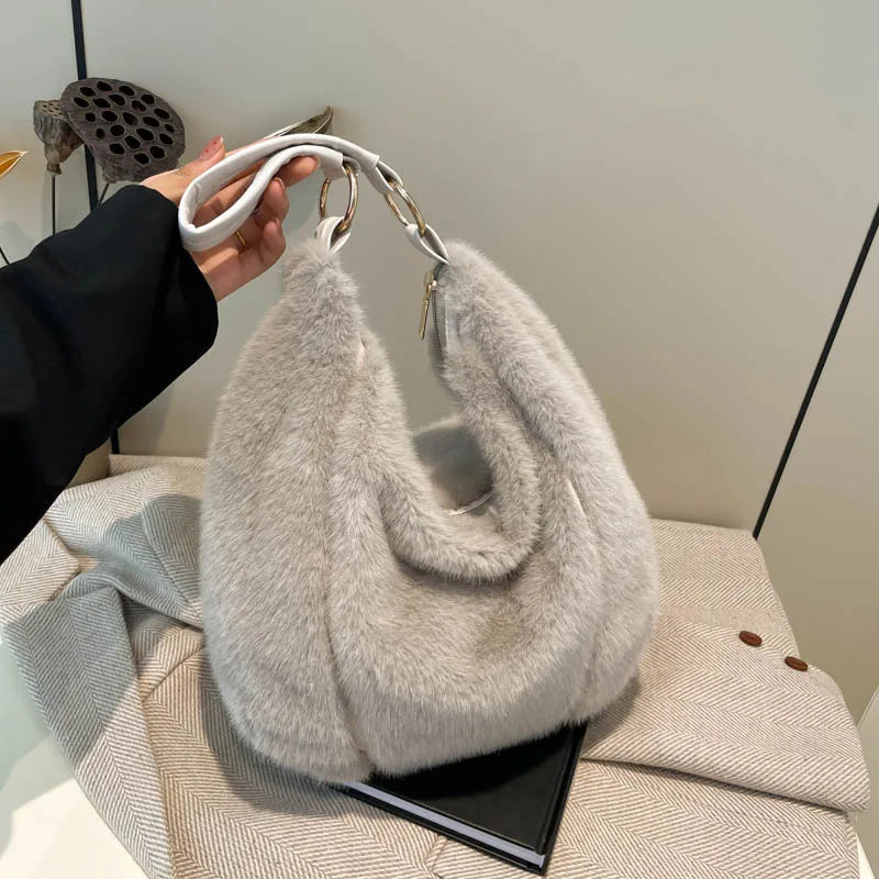 Winter Cotton Fabric Zipper Soft Shoulder Bags Large Capacity Versatile Handbags 2026 High Quality Furry Sweet Women's Bags