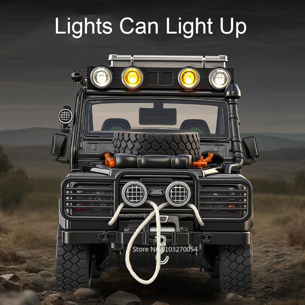 1:24 Land Rover Defender 110 Range Rover Miniature Model Diecast Alloy Car Toys Doors Opened Pull Back Vehices Boy Birthday Gift