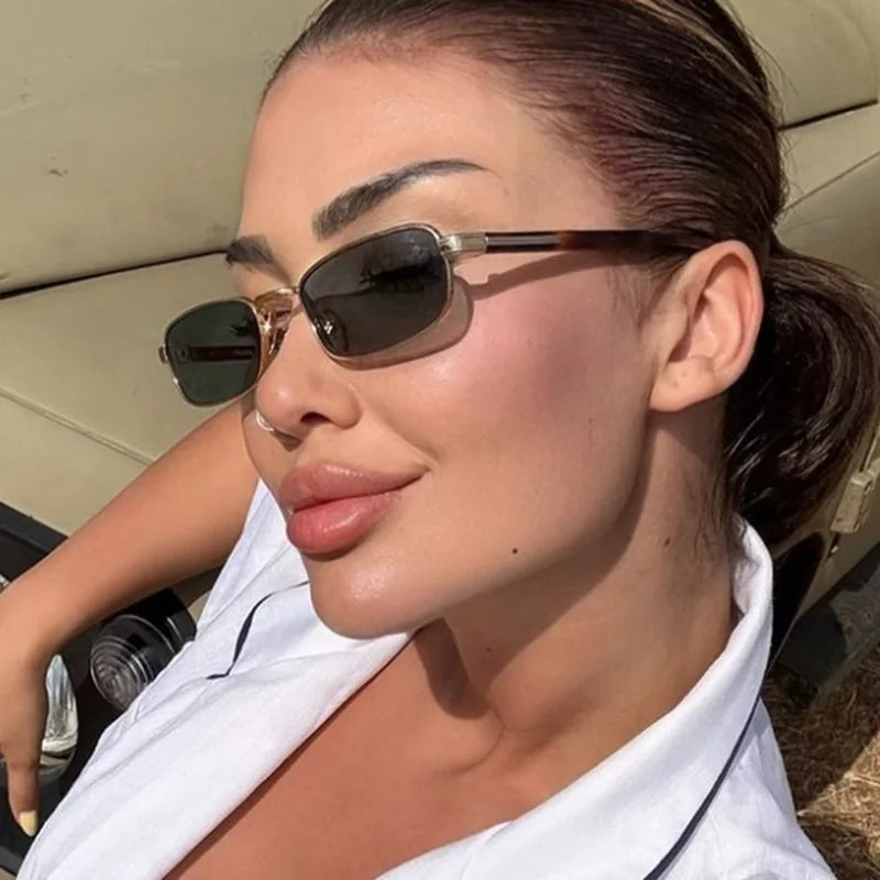 JNPCXI New Metal Rectangle Women Sunglasses Fashion Gradient Black Tea Shades UV400 Men Punk Sun Glasses
