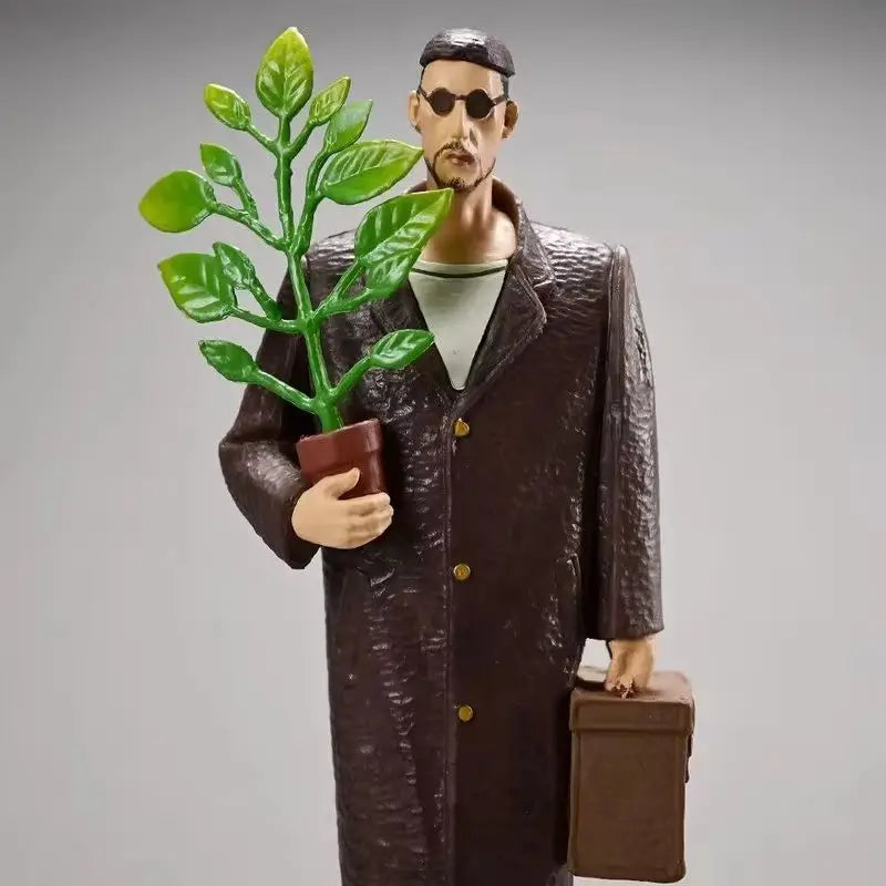 16cm Leon: The Professional Movie Peripheral Miniature Model Jean Reno Scenes