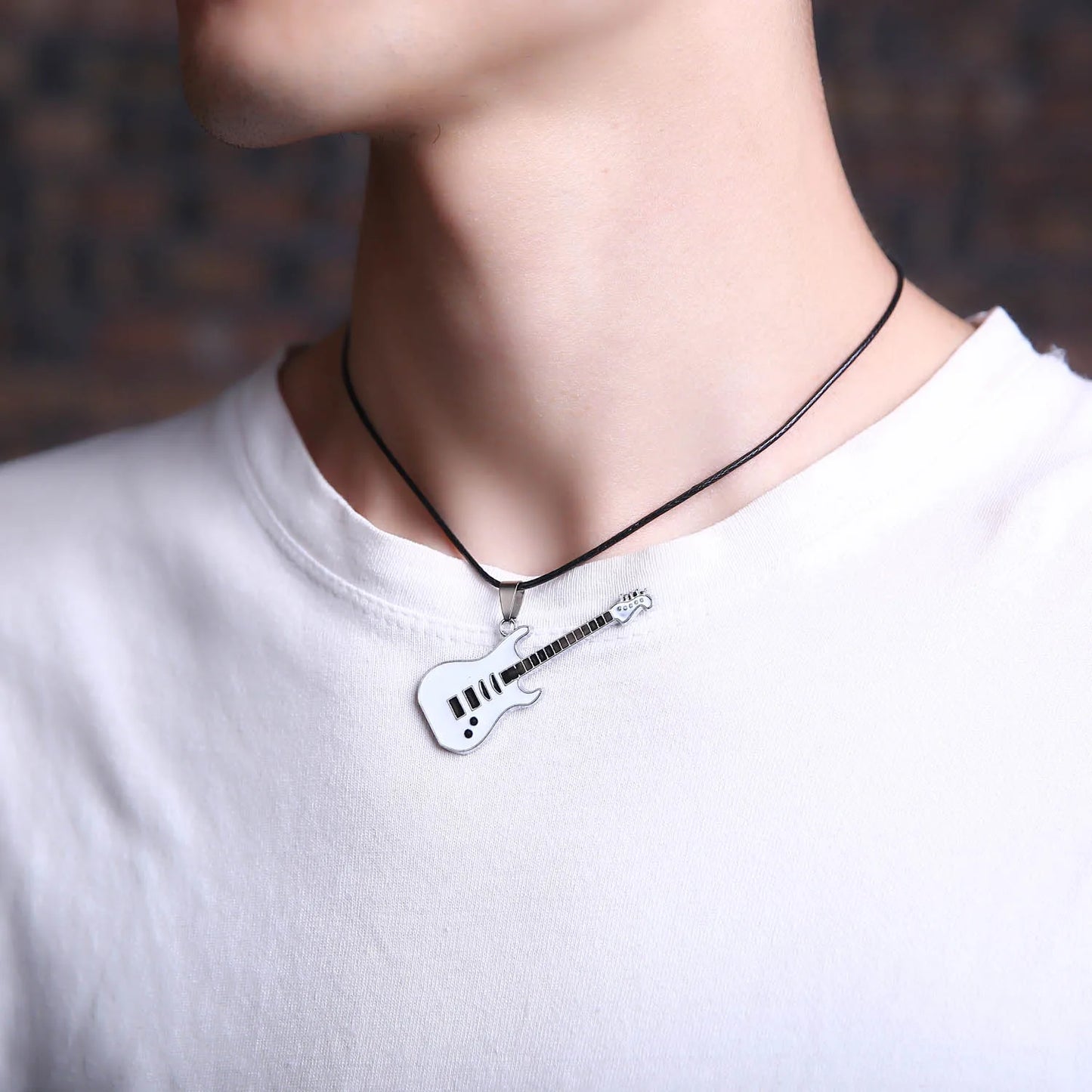 High Quality Stainless Steel Necklaces For Men Women Feather Flame Guitar Cross Pendant Necklace Jewelry Wholesale Dropshipping