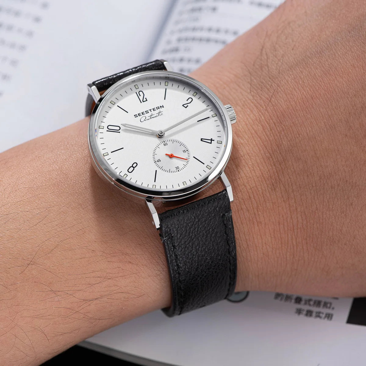 SEESTERN Men's Watch Auto Business Wristwatches ST1701 Movement Ultra Thin Strap