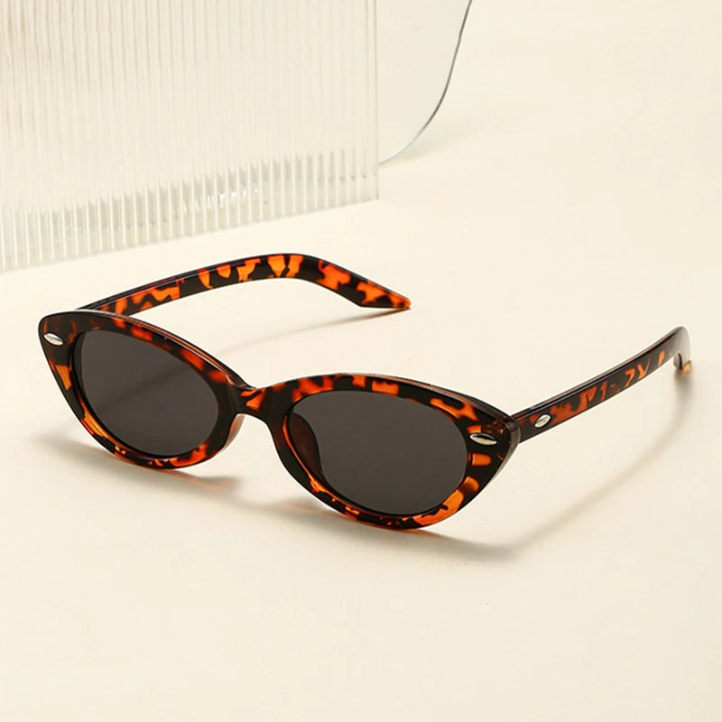JNPCXI New Cat Eye Rivets Women Sunglasses Fashion Candy Color Shades UV400 Retro Men Trending Leopard Green Sun Glasses