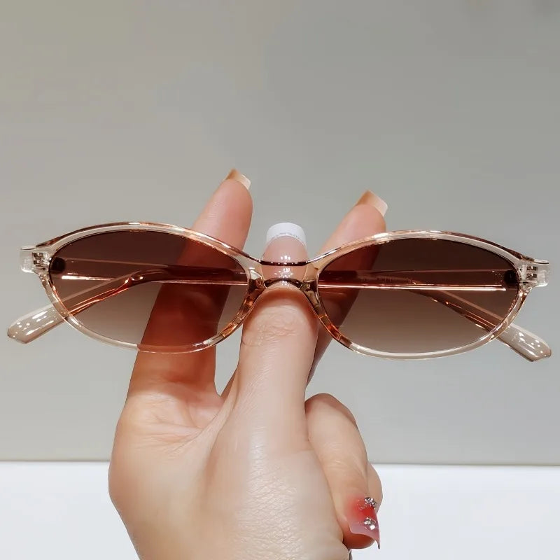 1 Pair Oval Frame Glasses for Women Fashionable Retro European Style for Hiking