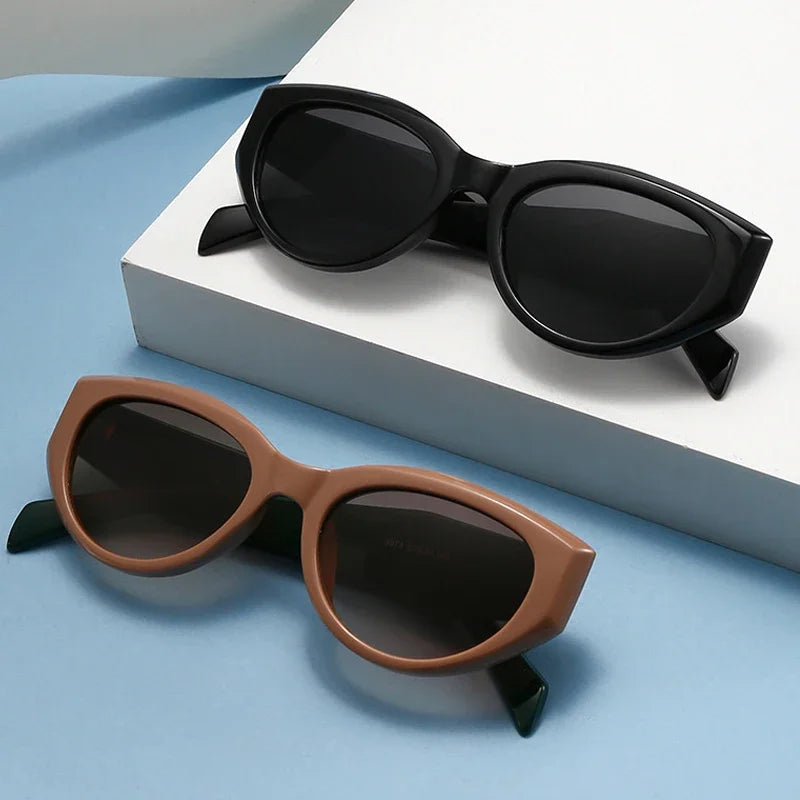 JNPCXI Retro Cat Eye Women Sunglasses Fashion Green Candy Color Shades UV400 Men Trending Rivets Punk Sun Glasses