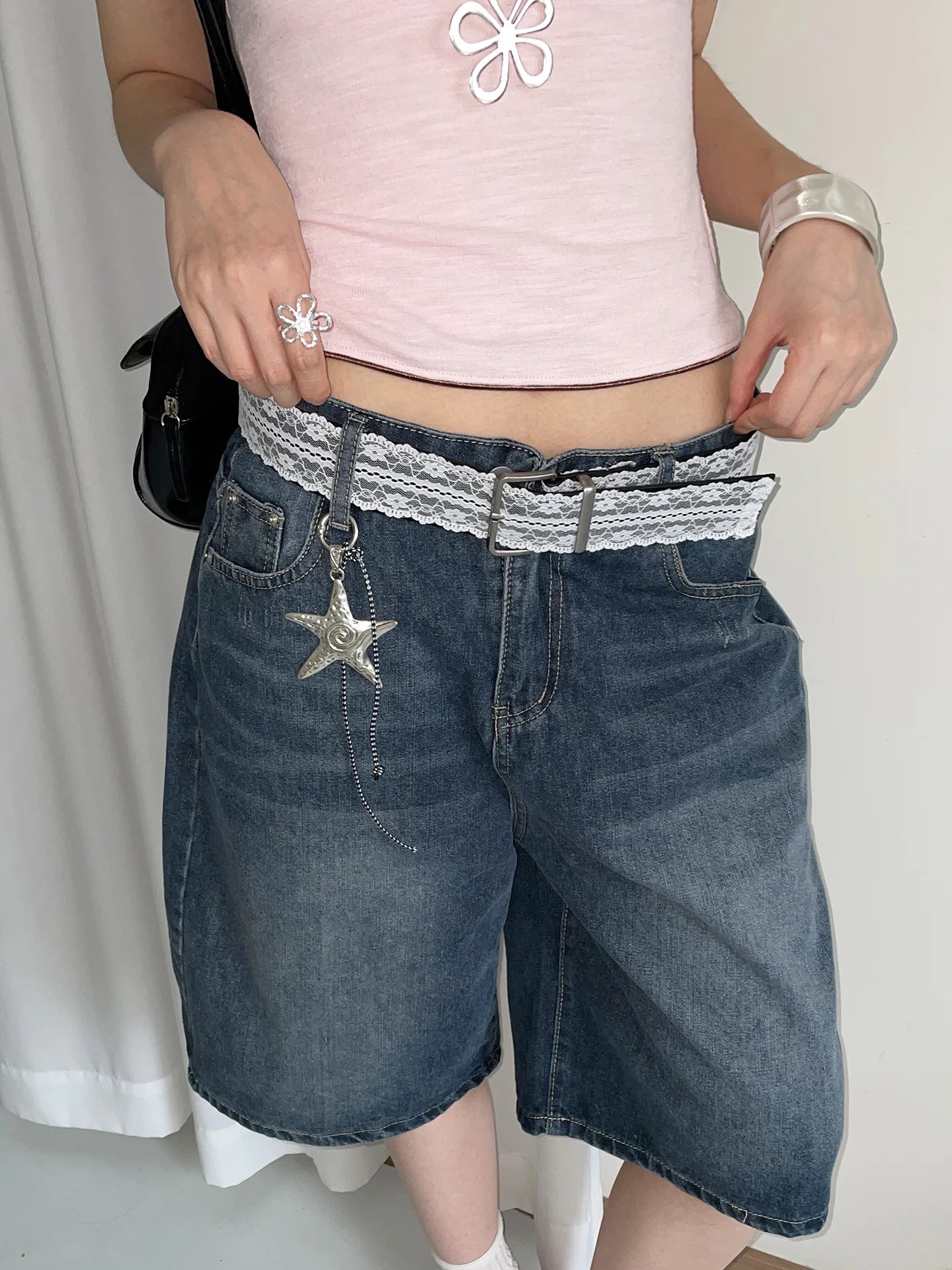Fashionable Lace Belt With A Unique Design For Women Suitable For Skirts And Jeans A Great Accessory For A High-End Look