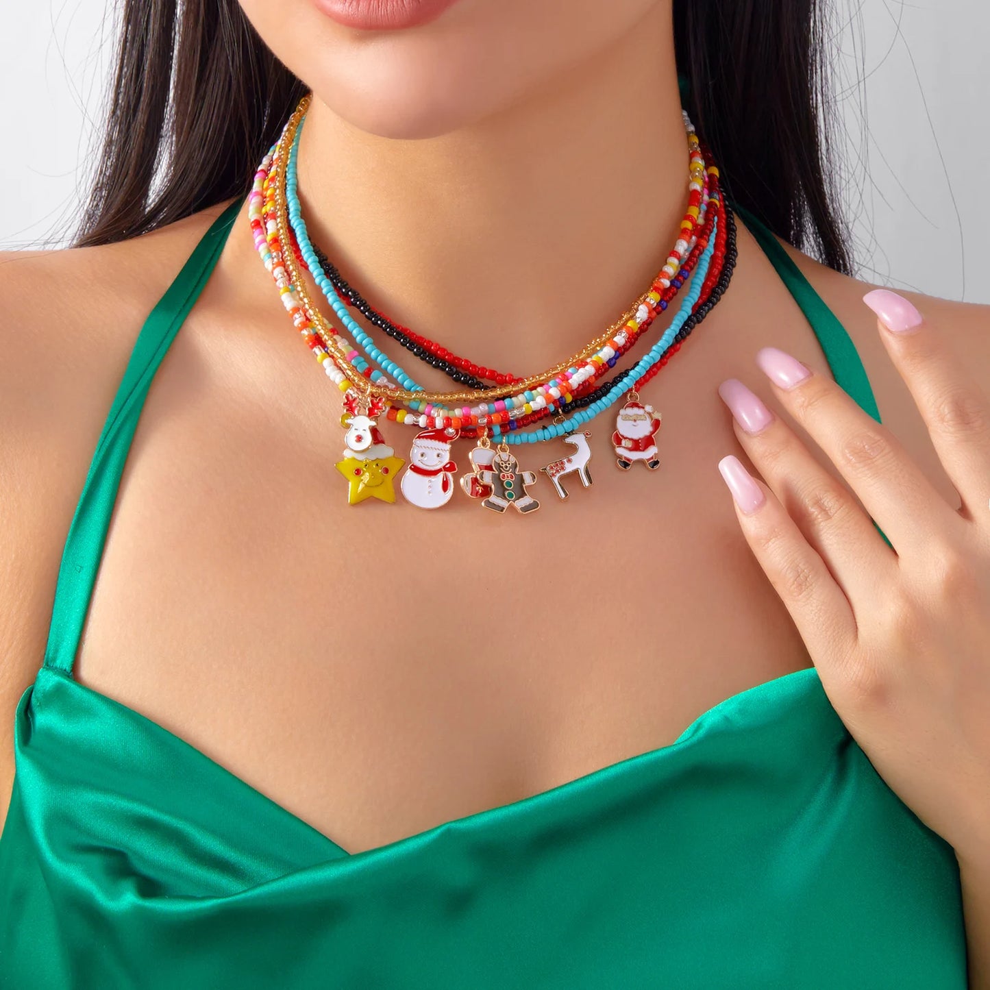 7pcs/Set Handmade Beads Christmas Necklaces for Women Girls Xmas Tree Santa Claus Snowman Pendant Necklace New Year Jewelry Gift