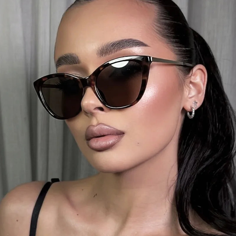 JNPCXI New Cat Eye Sunglasses Women for Female Fashion Shades Luxury Brand Designer Y2k Punk Sexy Ladies Eye Glasses