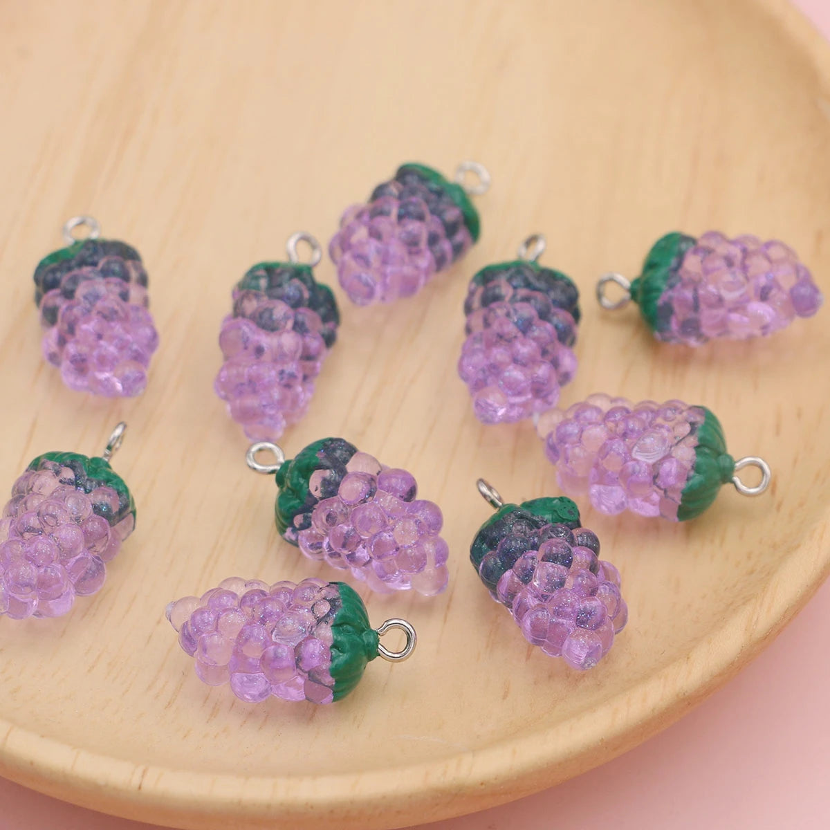 10pcs Simulated Acrylic Purple Grape Charms Pendants for Jewelry Making DIY Phone Case Key Chain Earring Dollhouse