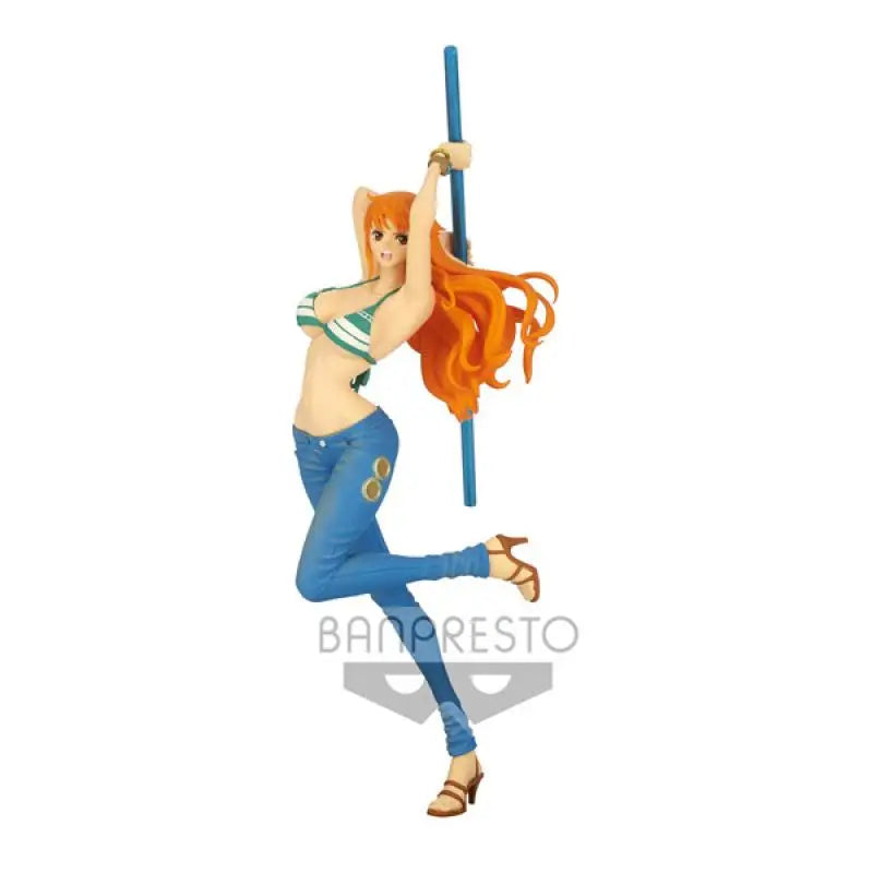 Special Offerin stock BANDAI BANPRESTO LADY FIGHT ONE PIECE Nami action figure peripherals Mol Garage Kit Ornaments CustomizedFi