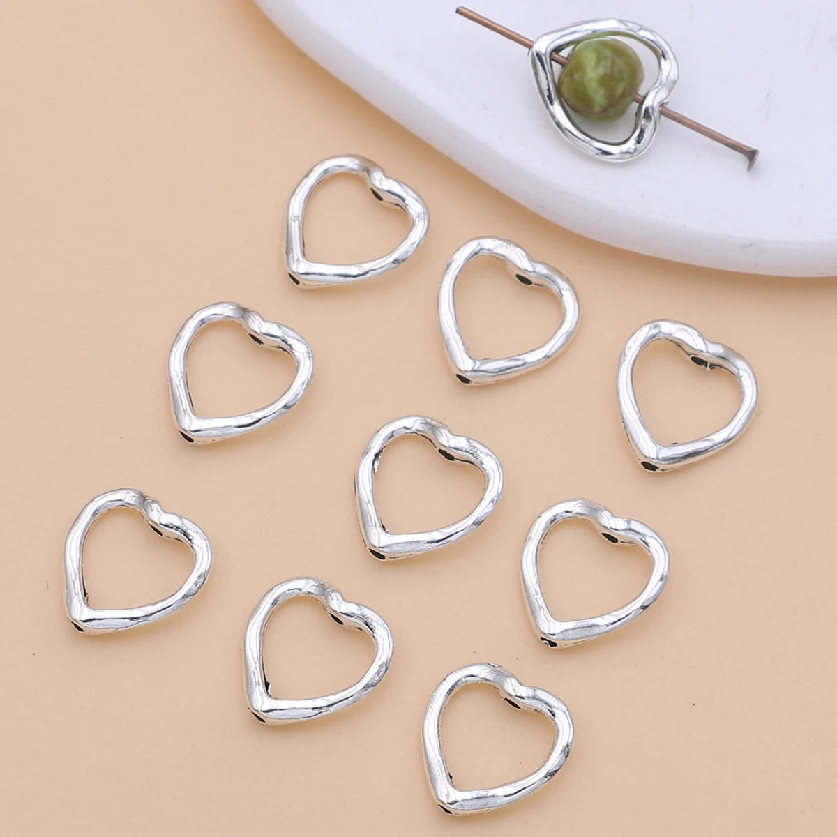 20Pcs 8mm Silver Plated Heart Spacer Beads Frame for Jewelry Making Bracelet Necklace Keychains Accessories DIY