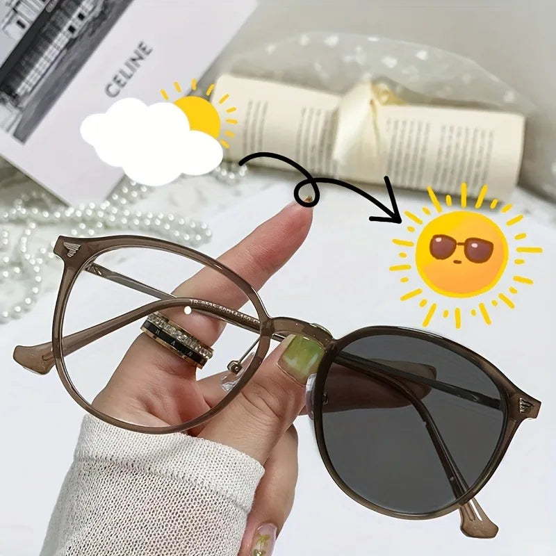 Women's Photochromic Glasses Minimalist Style for Beach Parties Camping Hiking Fashion Accessory