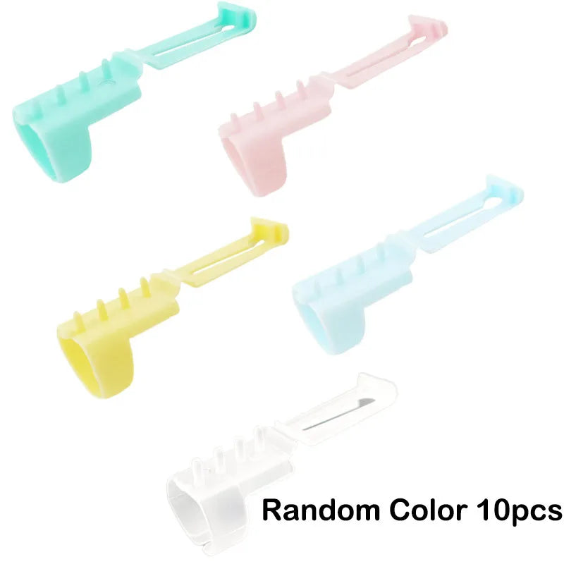 Yarn Guide Ring Adjustable Plastic Crochet Tension Ring DIY Handmade Wool Sweater Knitting Tool Thread Finger Splitter
