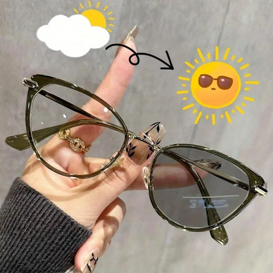 Photochromic Lens Cat Eye Clear Lens Glasses Vintage Stainless Steel Frame Blue Light Blocking Eyewear