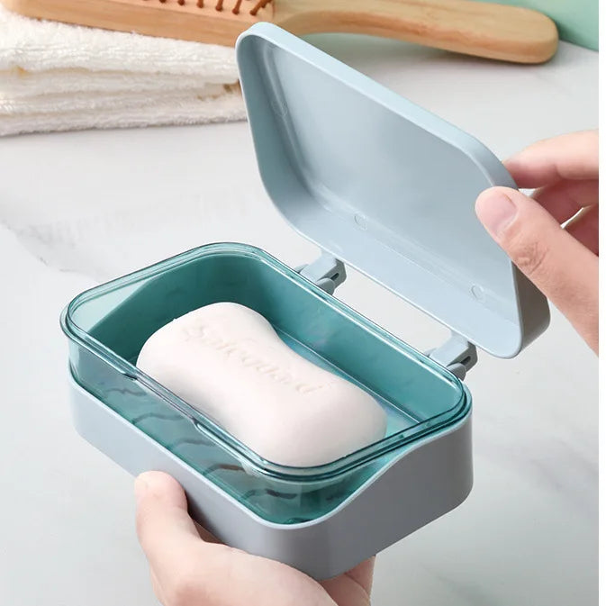 1pc Flip-Top Soap Dish, Simple Transparent Plastic Drainer, Fragrance Soap Box with Removable Drainage and Lid, for Shower Bath