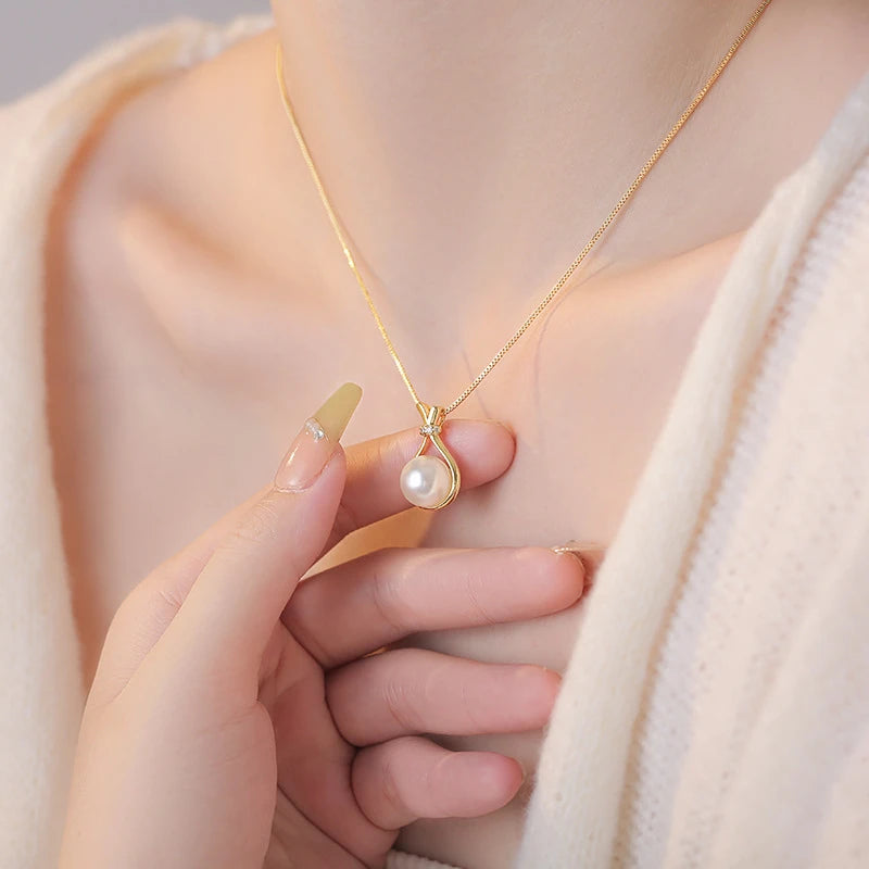 Fashion Classic Lucky Stone Blessing Bag Pendant Necklace for Women Sexy Simple Clavicle Chain Jewelry Valentine's Day Gift