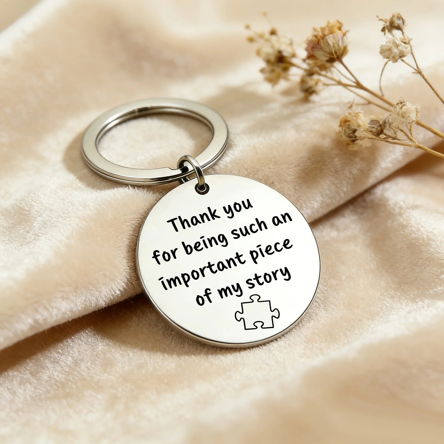 1Pc"Thank you for being such an important piece of my story"Keychain perfect birthday or holiday gift for besties, or students.
