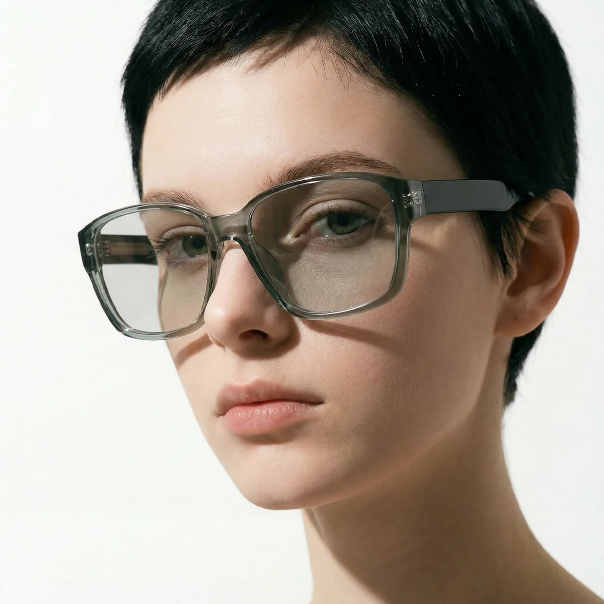 JNPCXI New Fashion Retro Square Sunglasses Women Men High Quality Trending Product Popular Outdoor Driving Shades Oculos