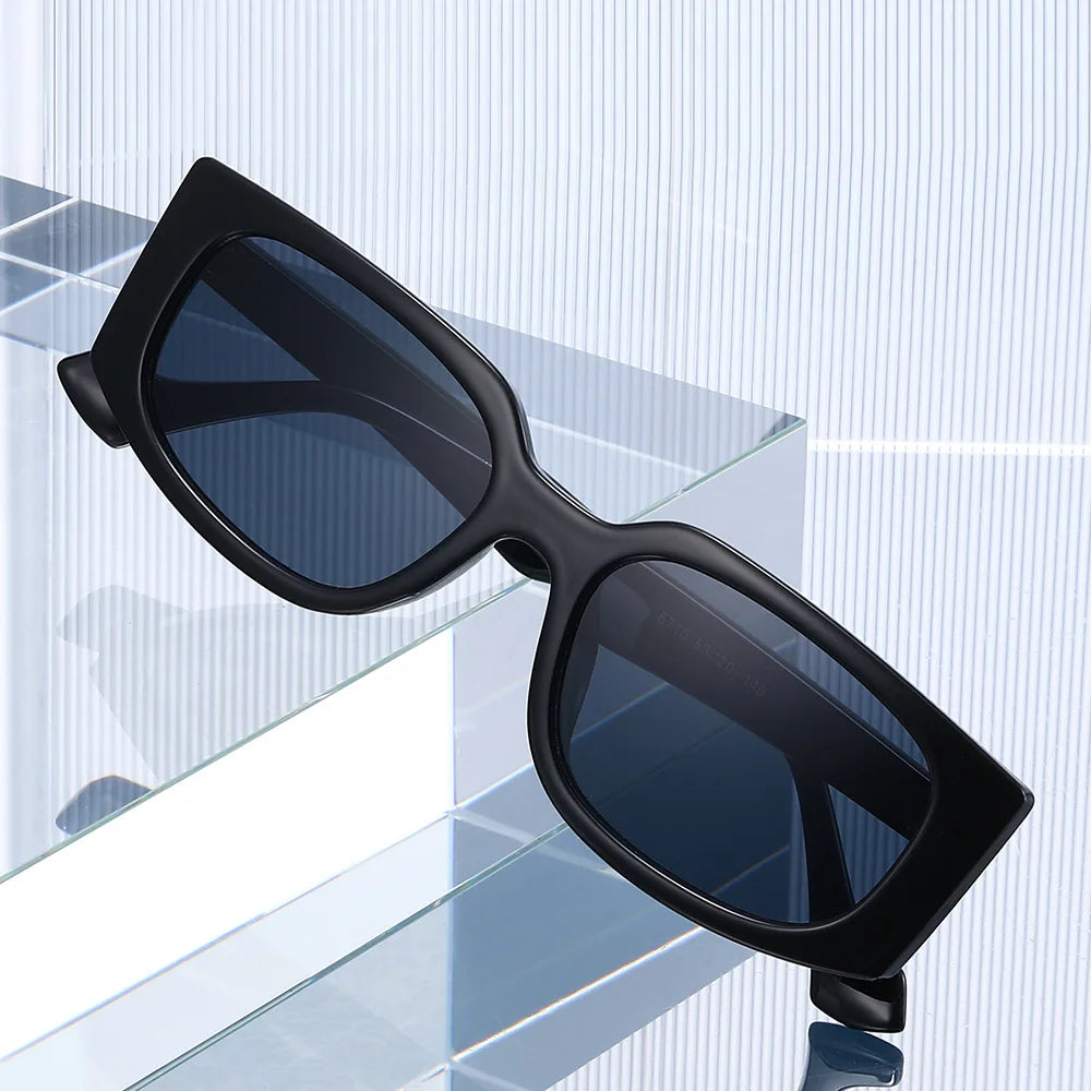 JNPCXI New Rectangle Sunglasses Women Fashion Stripe Gradient Men Sun Glasses Shades UV400