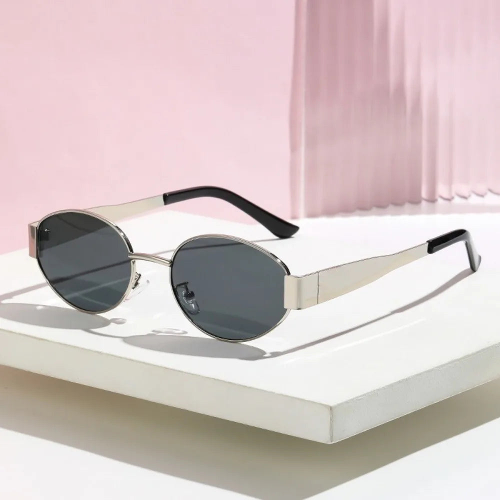 Small Metal Frame Oval Sunglasses For Women Fashion Luxury Shades UV400 Eyewear Men Vintage Sun Glasses