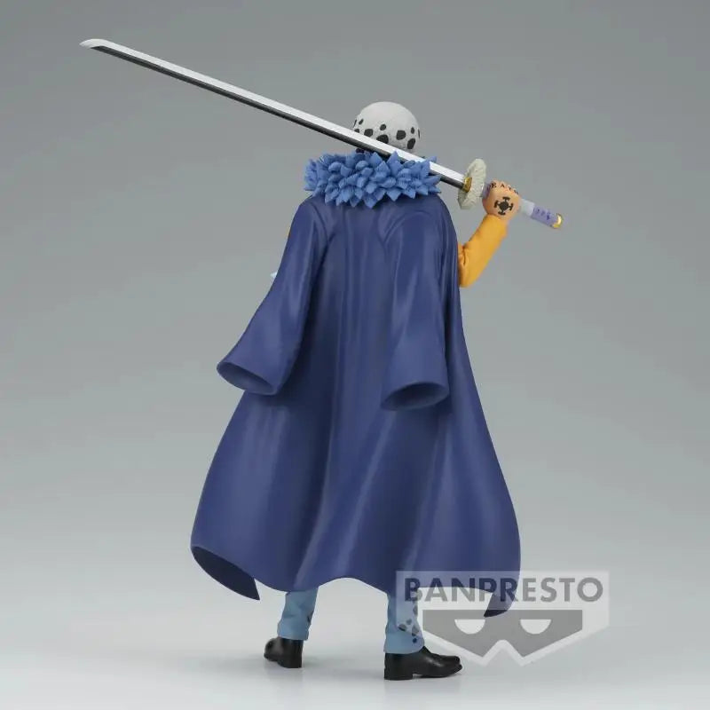 Special OfferBANDAI BANPRESTO ONE PIECE Water Law Animation peripherals Mol Garage Kit Ornaments boys favorite gift CollectibleF