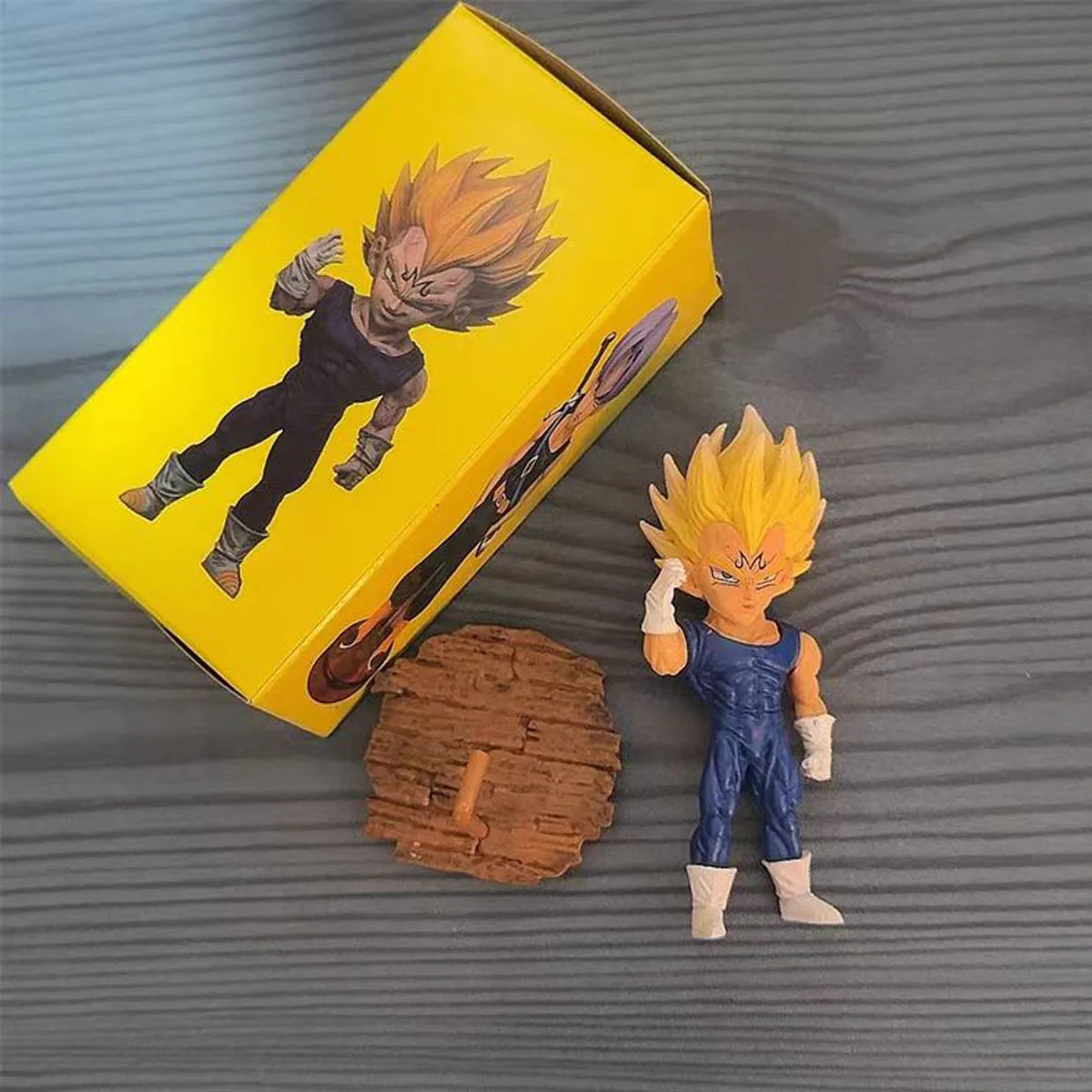 9cm Dragon Ball Z Super Saiyan Prince Vegeta Figure Standing Posture PVC Model