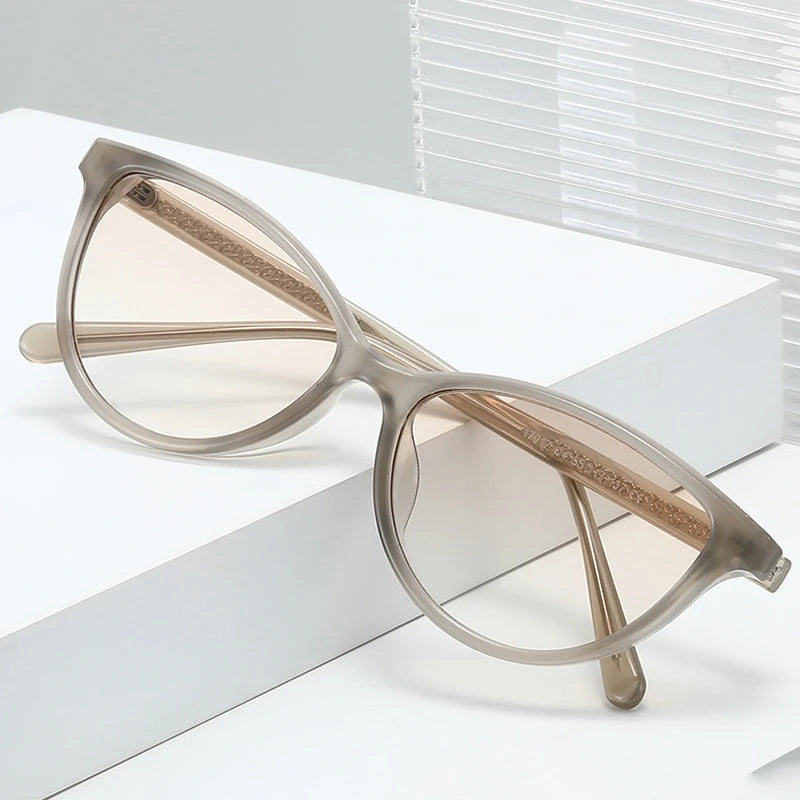 JNPCXI New 2026 Cat Eye Frame Oval Sunglasses Women Fashionable Luxurious Design Outdoor Street Style Men Travel Sun Glasses