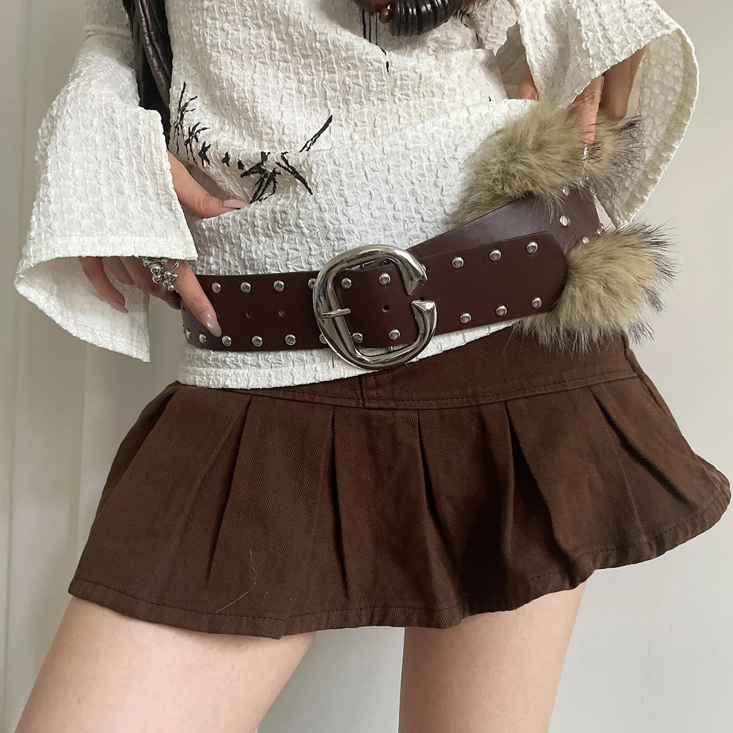 High-End Faux Fur Patchwork Red Wide Belt For Women Heavy-Duty Punk Style Rivet Waist Belt With Skirt Belt