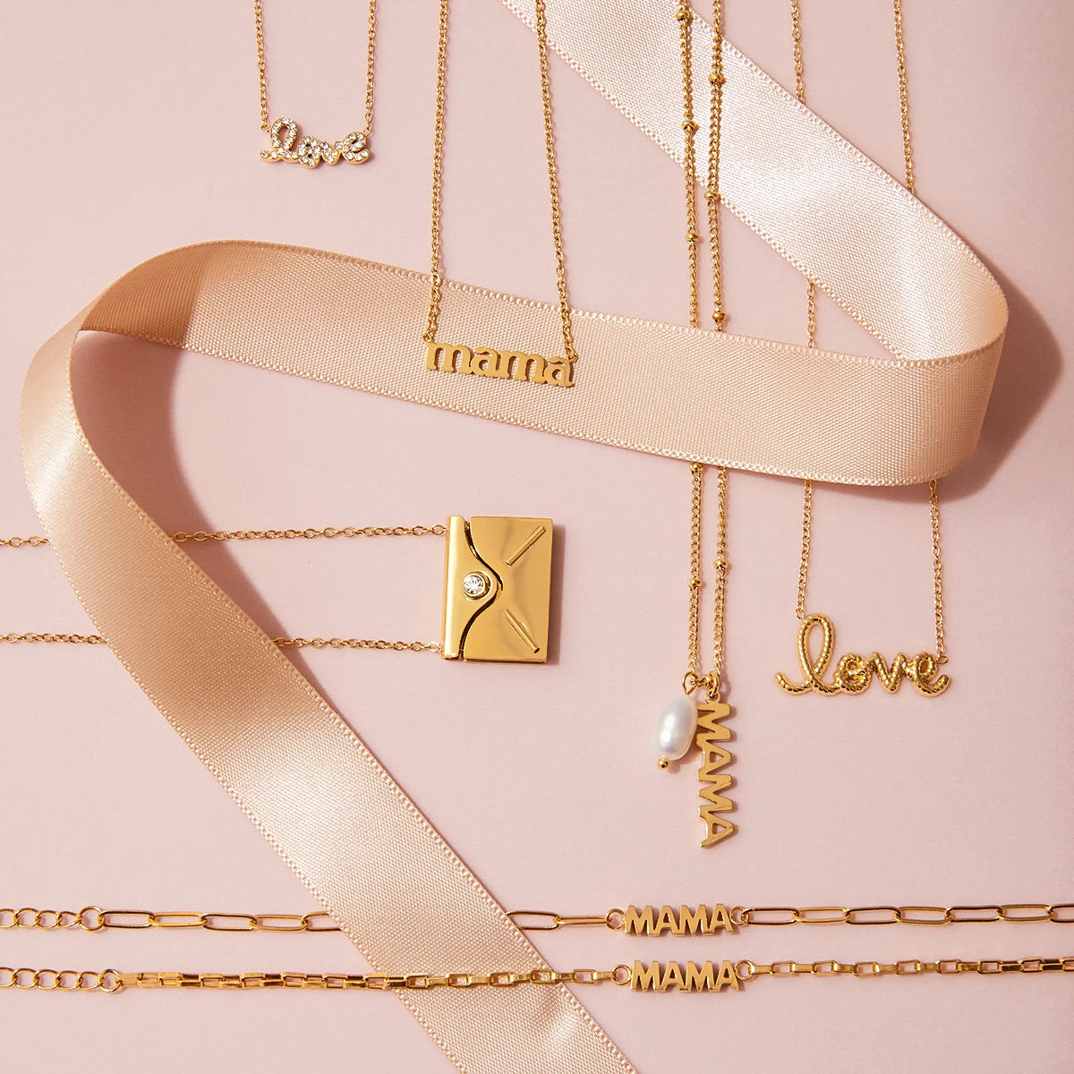 Uworld Simple Classic 18K Gold Color Plated Stainless Steel Photo Pendant Necklace Love Pendant Stackable Necklace Women's Jewel