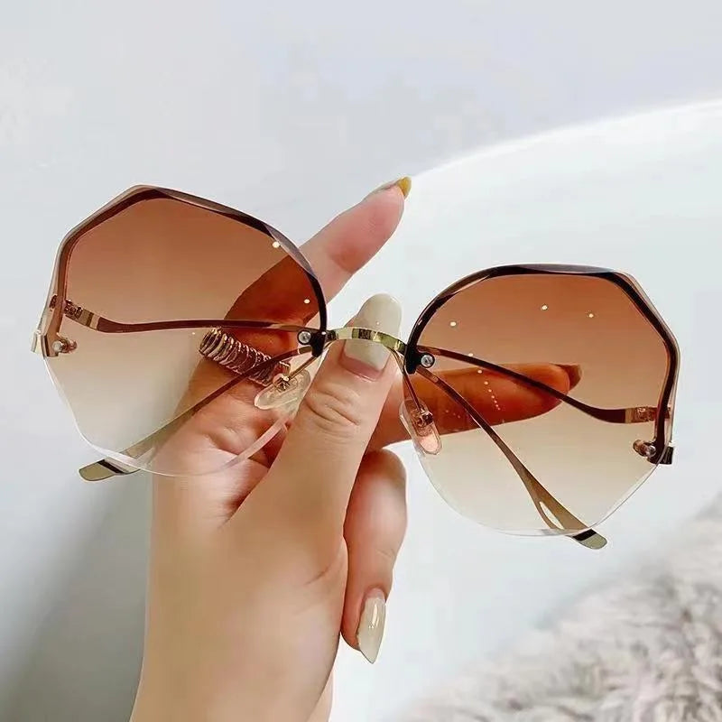 Stylish Frameless Polygon-Shaped Eyewear for Both Men And Women Perfect for Party Decorations