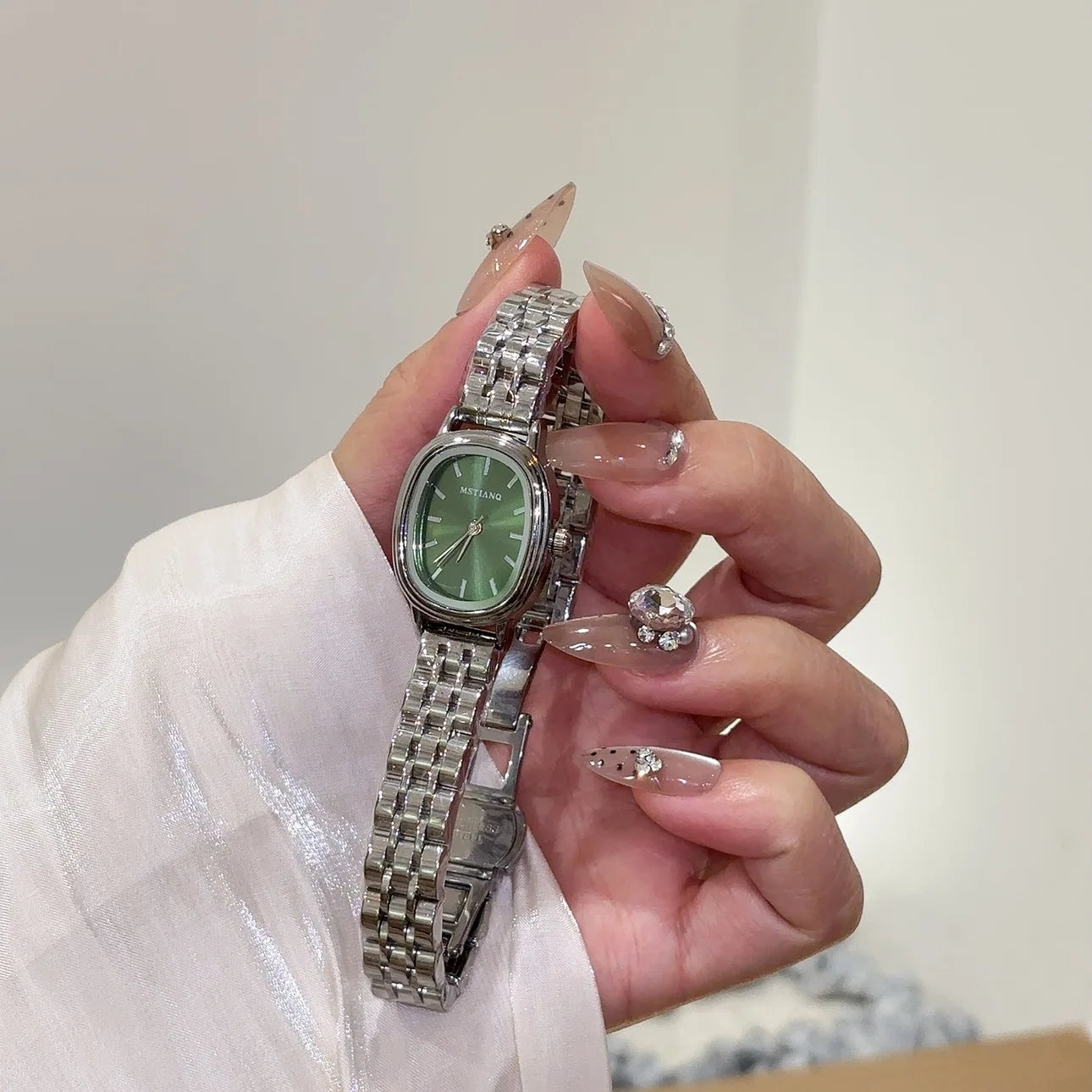 Small Dial Watch Small Sugar Coated Steel Strip Watch Student Fashion Korean Version Simple College Style Clock Relógio Feminino