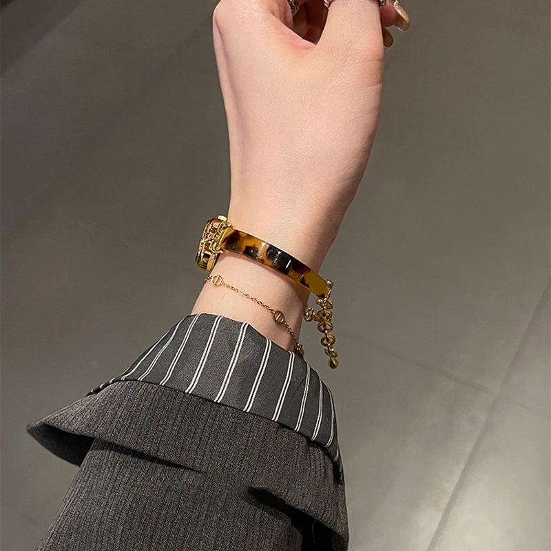 Bee Sister Women's Wristwatch Elegant Tortoiseshell Amber Fashion Vintage Golden Bracelet Chain Quartz Watch Women Gift