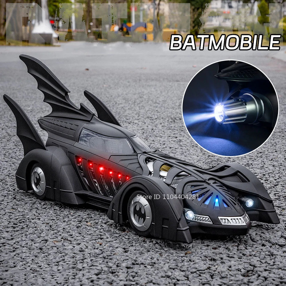 1:18 Batmobile 1995 Knight Model Toy Diecast Alloy Sports Car Front Wheel Steering Spray Function Vehice Children's Holiday Gift