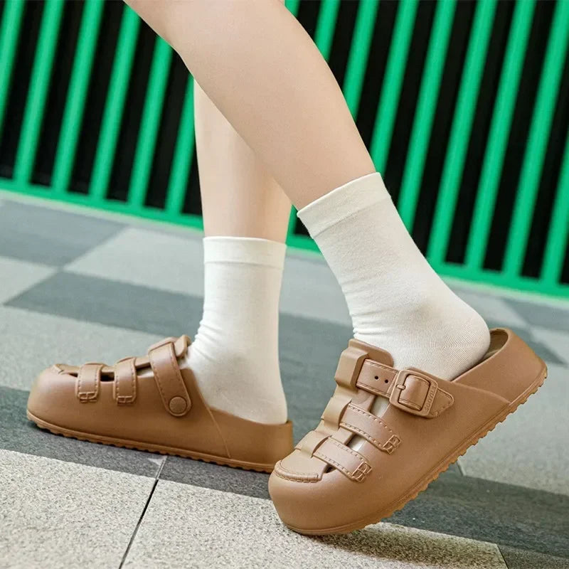 Hollow Out Thick Platform Rome Sandals Women 2025 Summer Closed Toe Eva Clogs Slippers Woman Comfort Thick Sole Beach Sandles
