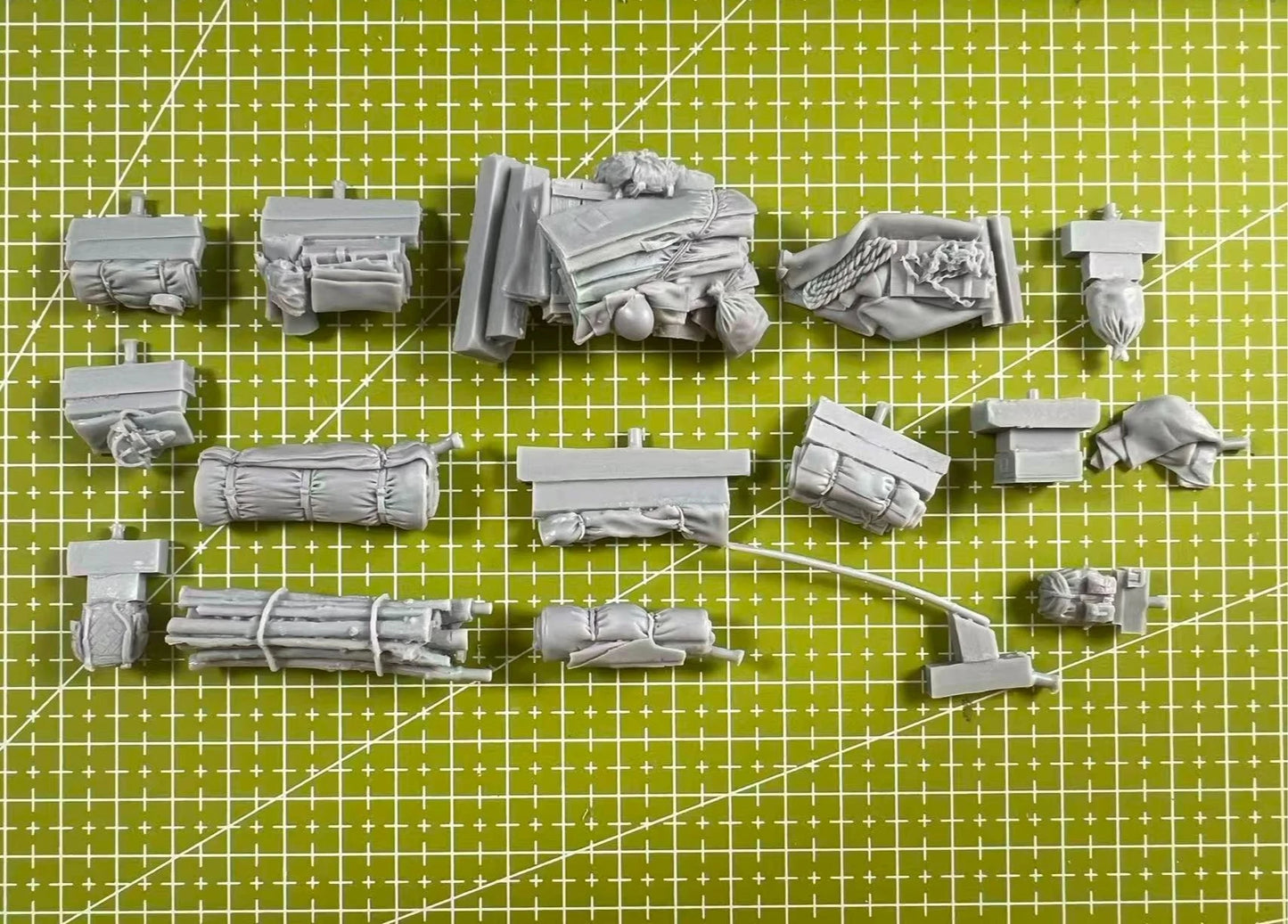 High Quality 1:35 Cast Resin Model Tank ISU-152 Accessory Pile Kit Unpainted