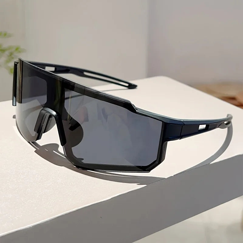 Women's Oversized Fashion Fashion Glasses - Lightweight Plastic Frame, & Anti-Glare for Casual Attire, Trendy Glasses