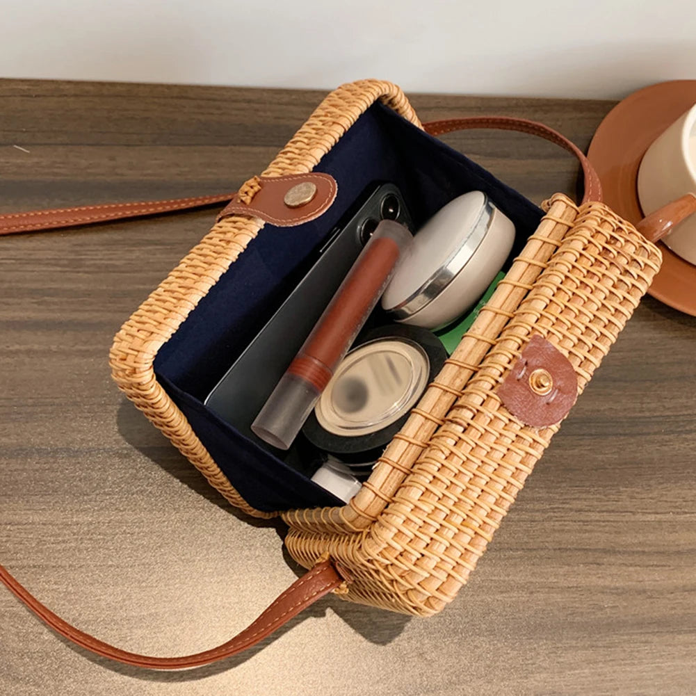 Women Storage Bag Vintage Rattan Woven Sling Bag Bohemia Fashion Beach Bag