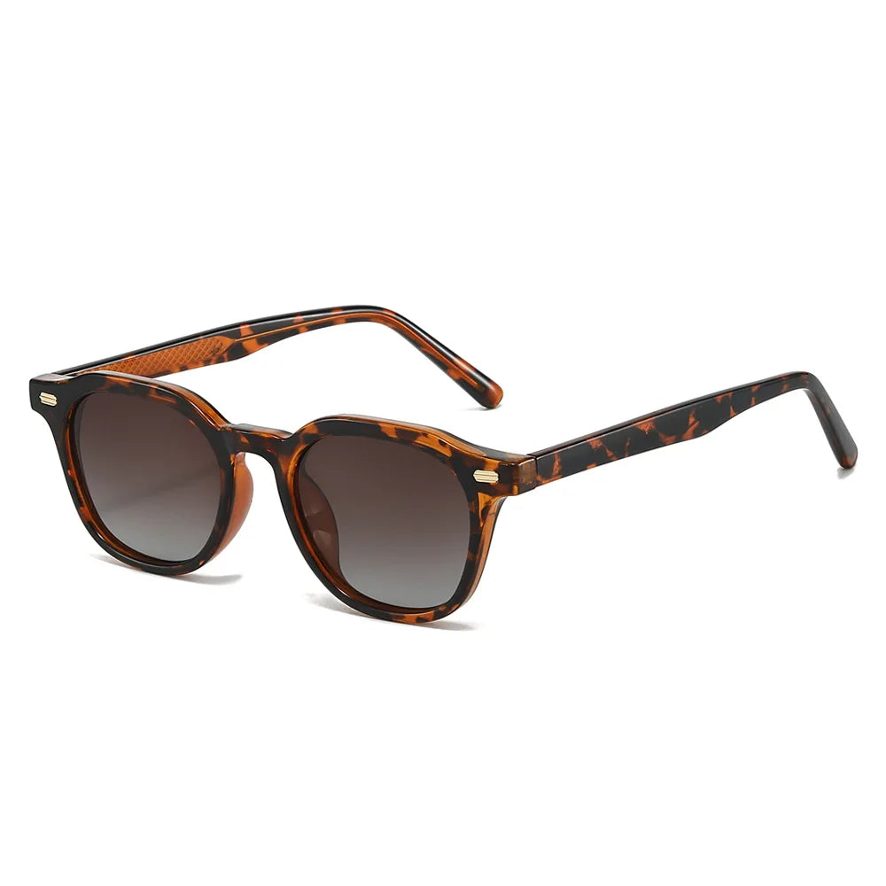 JNPCXI New Fashion Square Punk Sunglasses Men Women Luxury Brand Design Popular Gray Gradient Sun Glasses Travel Eyewear