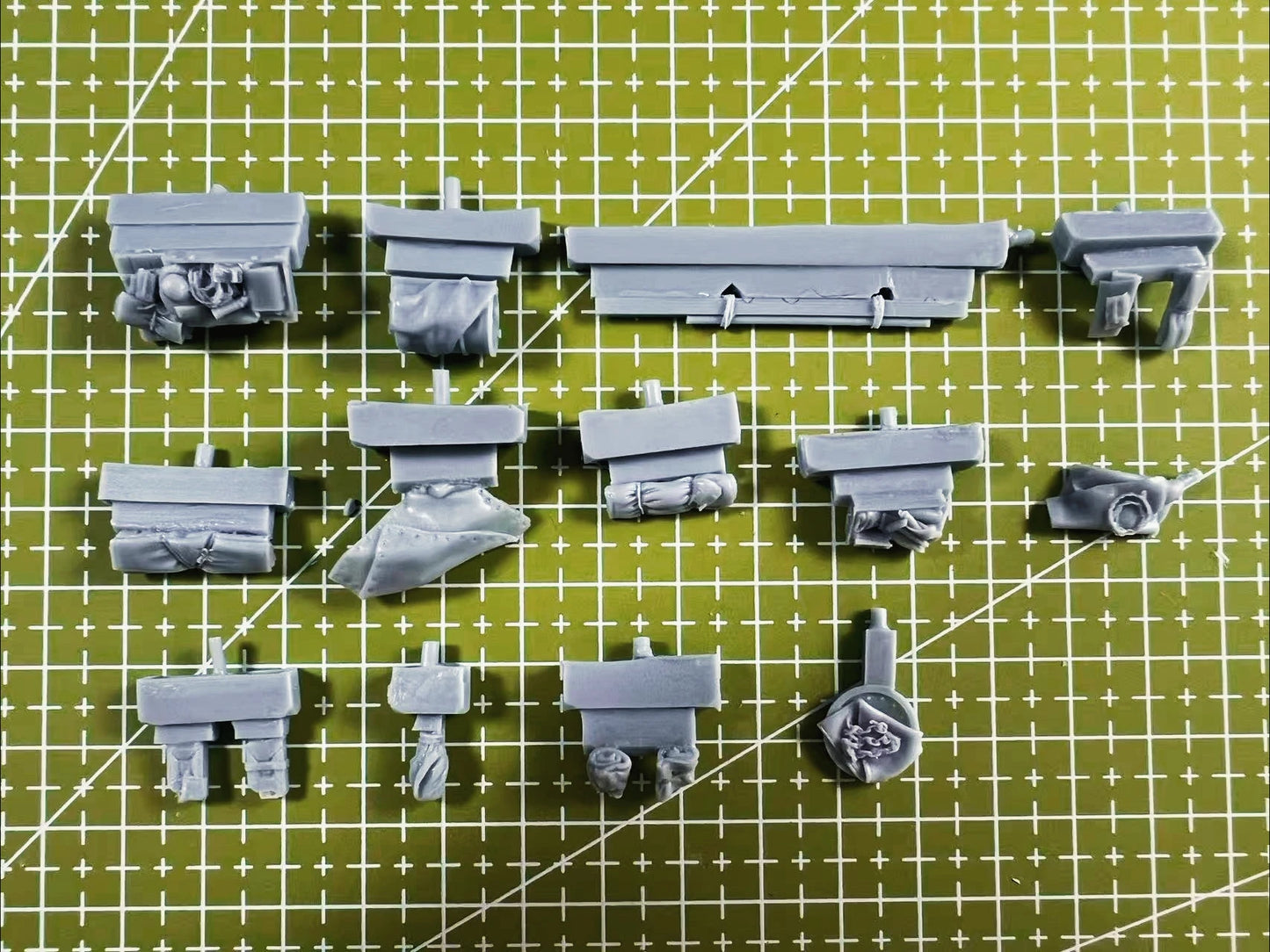 1: 72 Resin Model Scene Making Toy Gray Unpainted Resin Tank Stacks Suitable for Jagdpanther Accessories Set