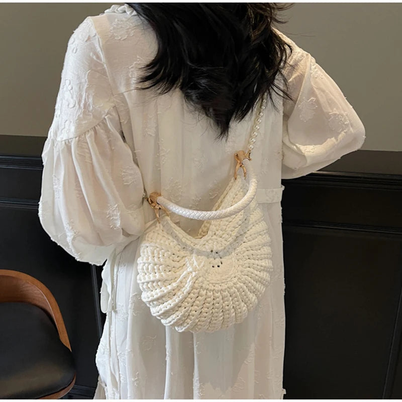 White Conch Shell Knit Crossbody Shoulder Bag Pearl Chain Woven Women Classy Bag