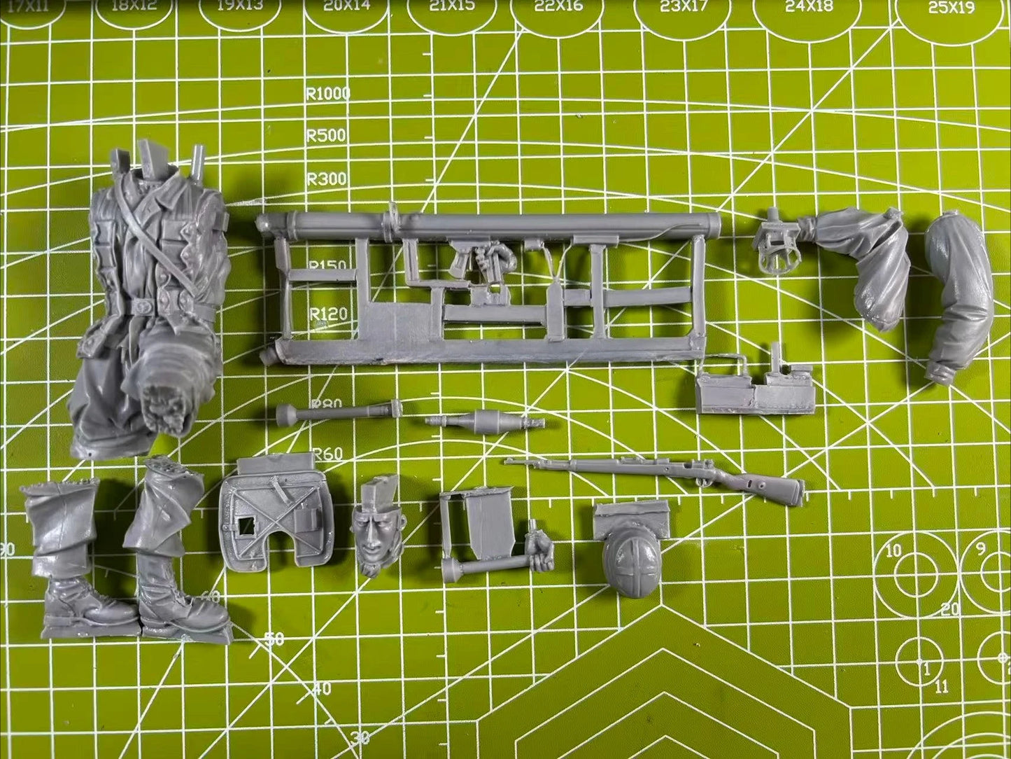 1: 16 Cast Resin Model Gray Kit Normandy Paratrooper 1-person Model Needs To Be Assembled Unpainted