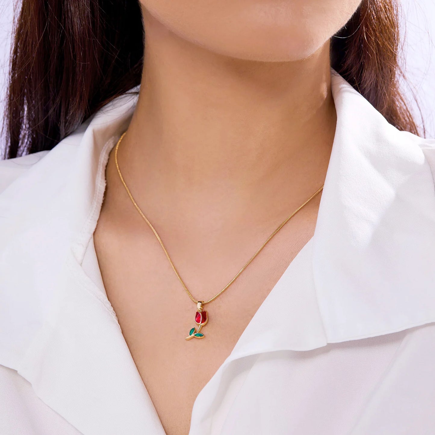 Elegant Romantic Tulip Flower Pendant Necklace for Women Fashion Gold Color Clavicle Chain Charm Luxury Jewelry Birthday Gift