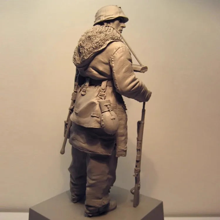 1: 16 Casting Resin Model Grey Kit Kharkiv Soldier 1-Person Model Requires Assembly Unpainted
