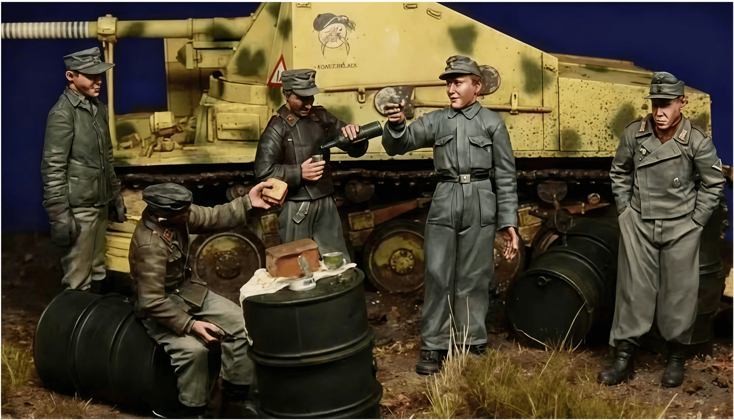 1/35 Resin Model Kit, GK， Resin Tank Team of 5 People, Unpainted