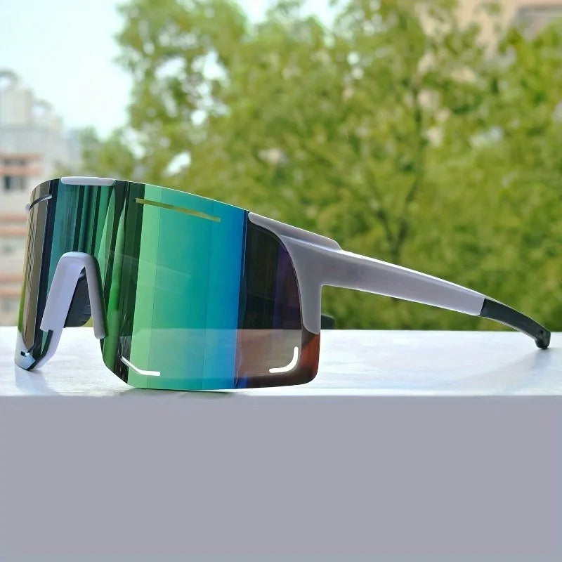 Unisex Fashion Glasses - Stylish Gradient Lenses, Durable PC Frame, Comfortable and Lightweight