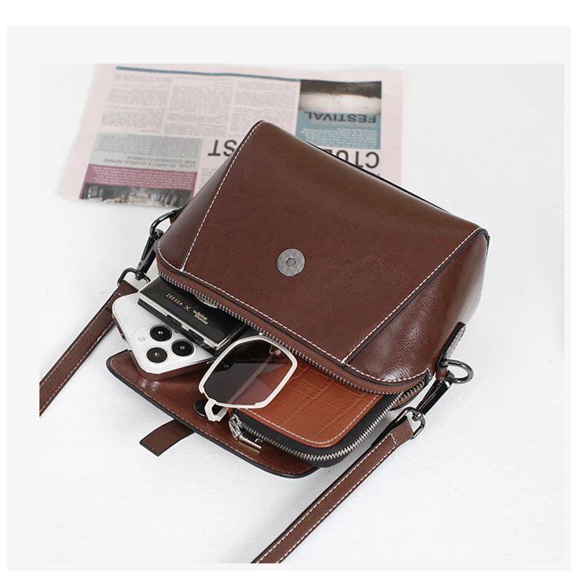 2025 New Female Oil Wax Cowhide Genuine Leather Crossbody Bag Fashionable Versatile Shoulder Shell Handbag Lady Casual Phone Bag