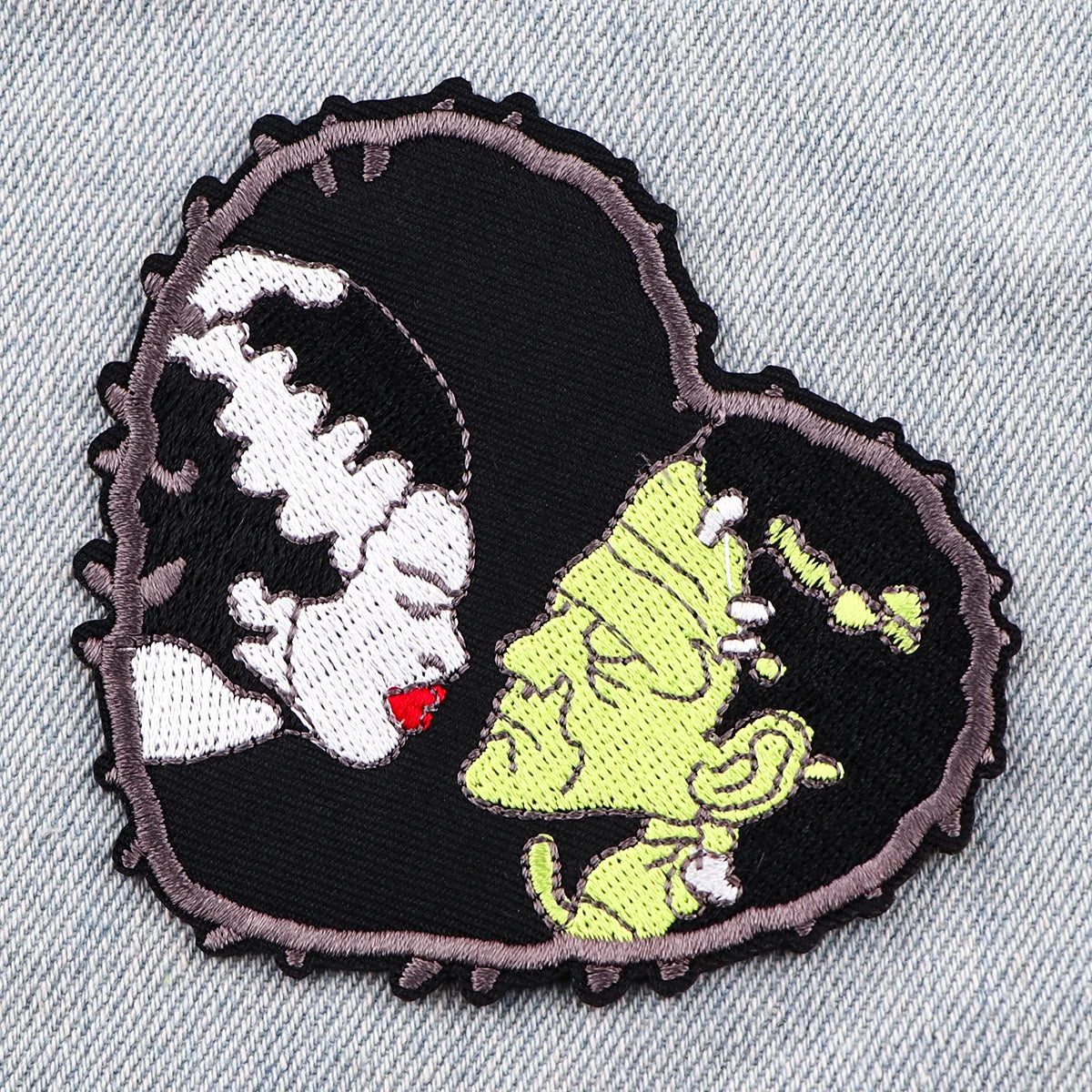 AD2856 Horror Movie Bride Patch Halloween Embroidered Patches For Clothes Applique Embroidery Patch For Clothing Stickers